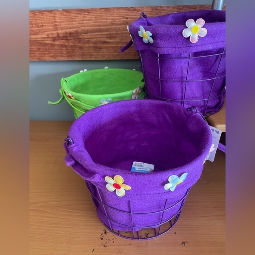 3 baskets